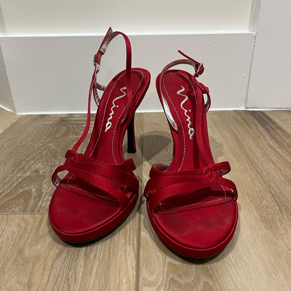 Nina Women's Scarlet Strappy Heels